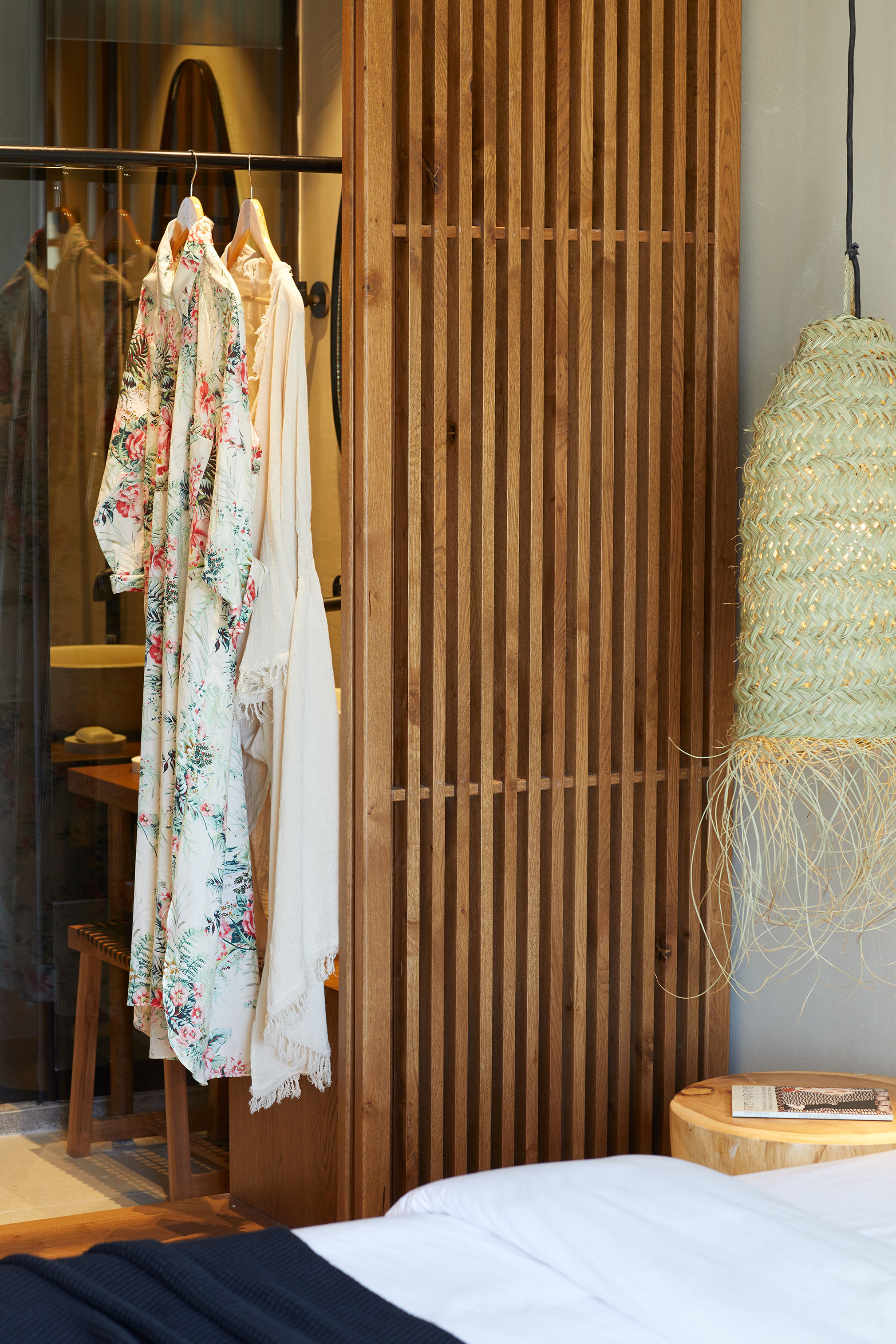 Double Room Syntopia19 0201